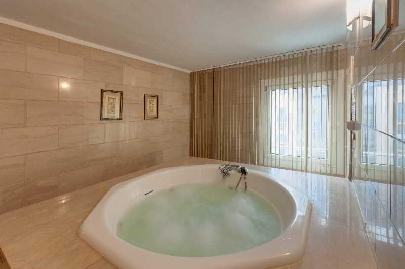 Hotel Ceuta Puerta De Africa Zewnętrze zdjęcie